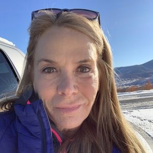 Meet your Posher, Traci